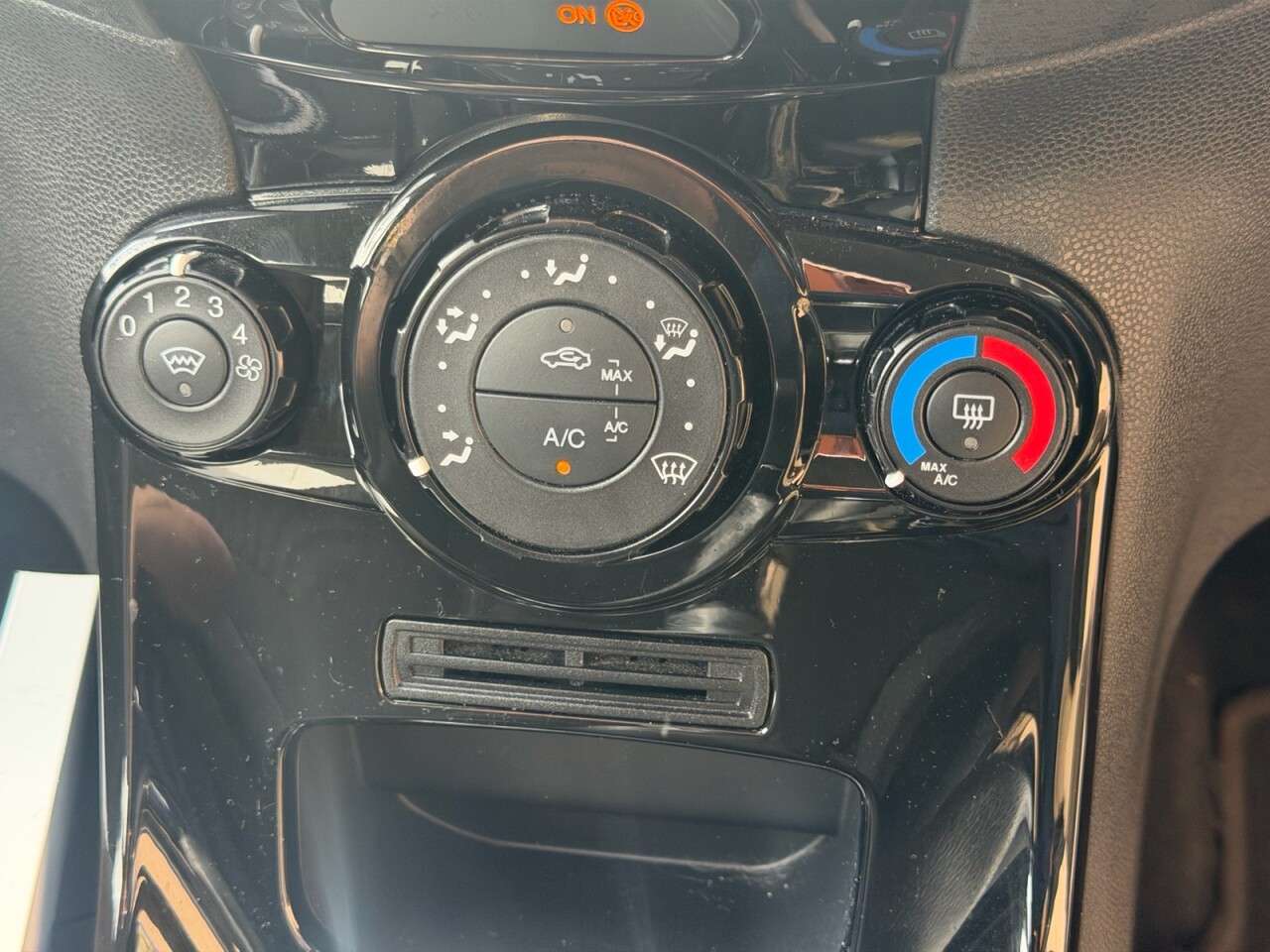 2016 FORD FIESTA 2016 FORD FIESTA