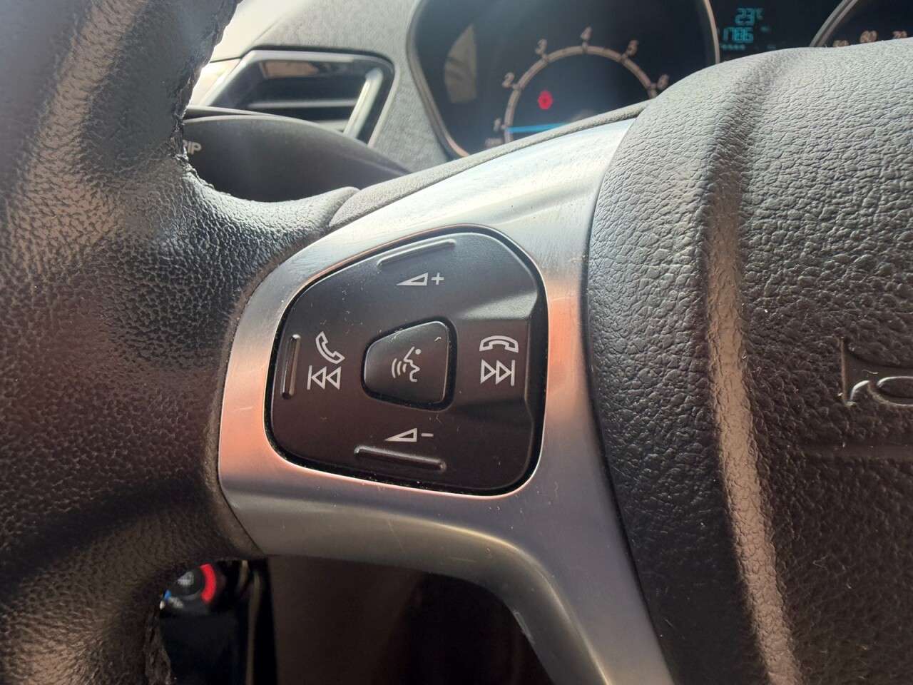 2016 FORD FIESTA 2016 FORD FIESTA