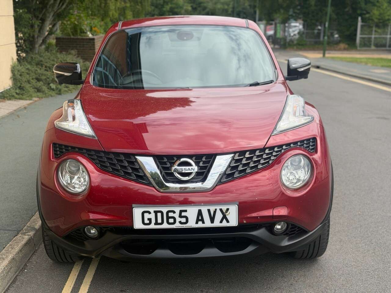 A 2015 NISSAN JUKE 1.2 DIG-T Tekna SUV 5dr Petrol Manual Euro 6 (s/s) (115 ps) A 2015 NISSAN JUKE 1.2 DIG-T Tekna SUV 5dr Petrol Manual Euro 6 (s/s) (115 ps)