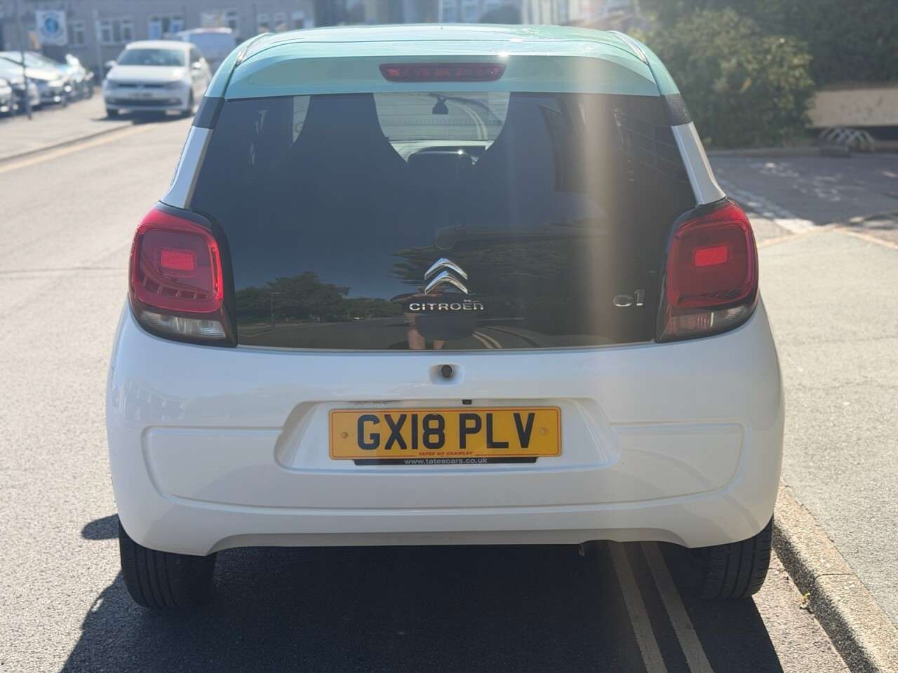 A 2018 CITROEN C1 1.2 PureTech Flair Hatchback 5dr Petrol Manual Euro 6 (82 ps) A 2018 CITROEN C1 1.2 PureTech Flair Hatchback 5dr Petrol Manual Euro 6 (82 ps)