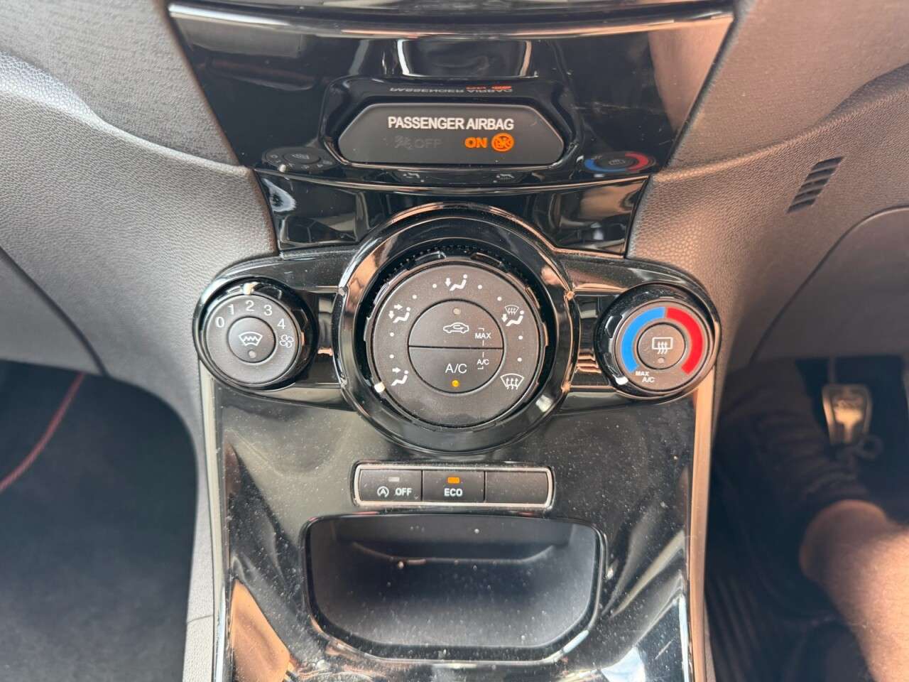 2016 FORD FIESTA 2016 FORD FIESTA