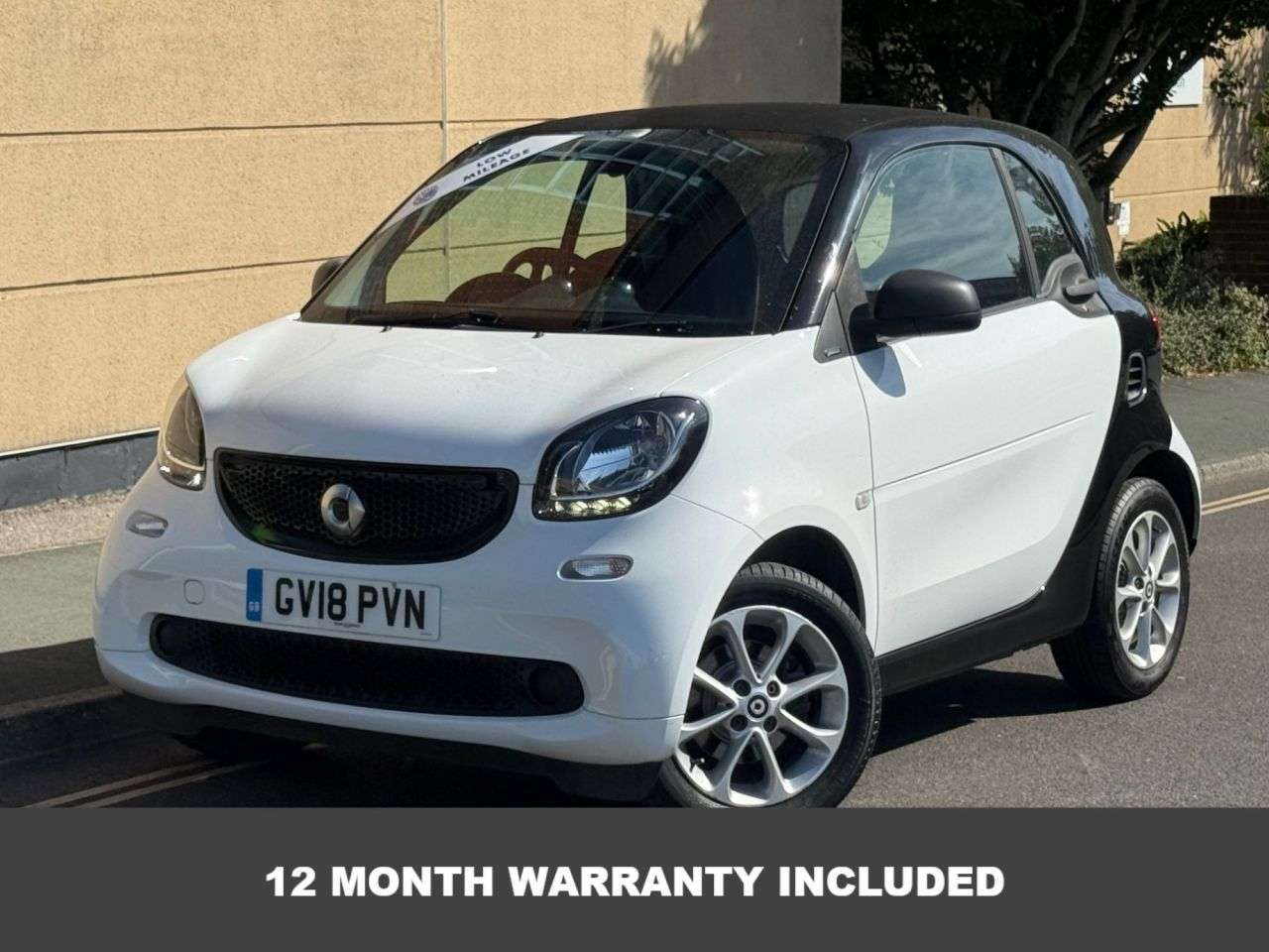 A 2018 SMART FORTWO 1.0 Passion Coupe 2dr Petrol Manual Euro 6 (s/s) (71 ps) A 2018 SMART FORTWO 1.0 Passion Coupe 2dr Petrol Manual Euro 6 (s/s) (71 ps)