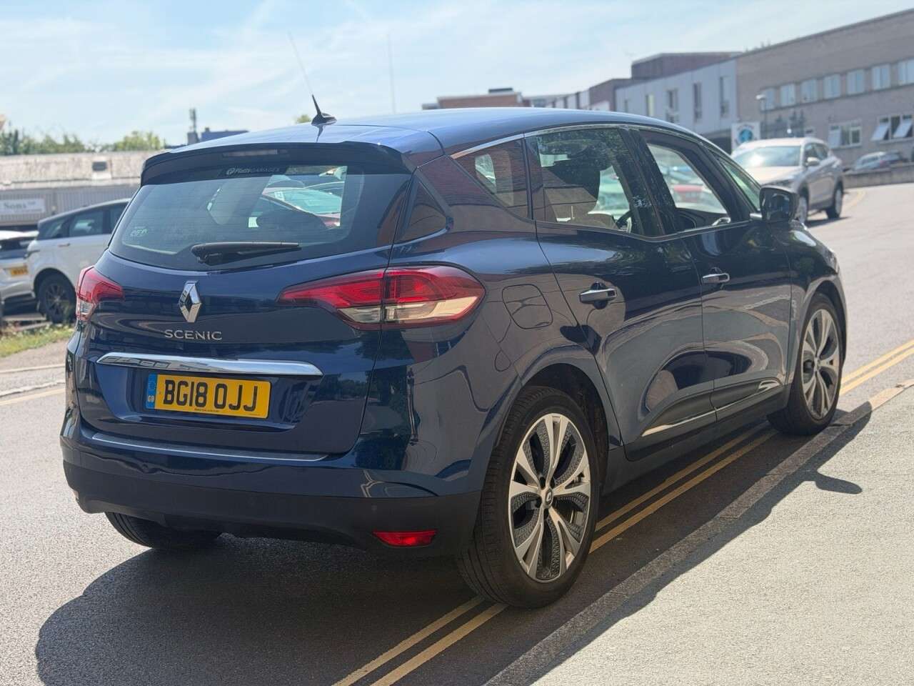 A 2018 RENAULT SCENIC 1.5 dCi Dynamique Nav MPV 5dr Diesel Manual Euro 6 (s/s) (110 ps) A 2018 RENAULT SCENIC 1.5 dCi Dynamique Nav MPV 5dr Diesel Manual Euro 6 (s/s) (110 ps)