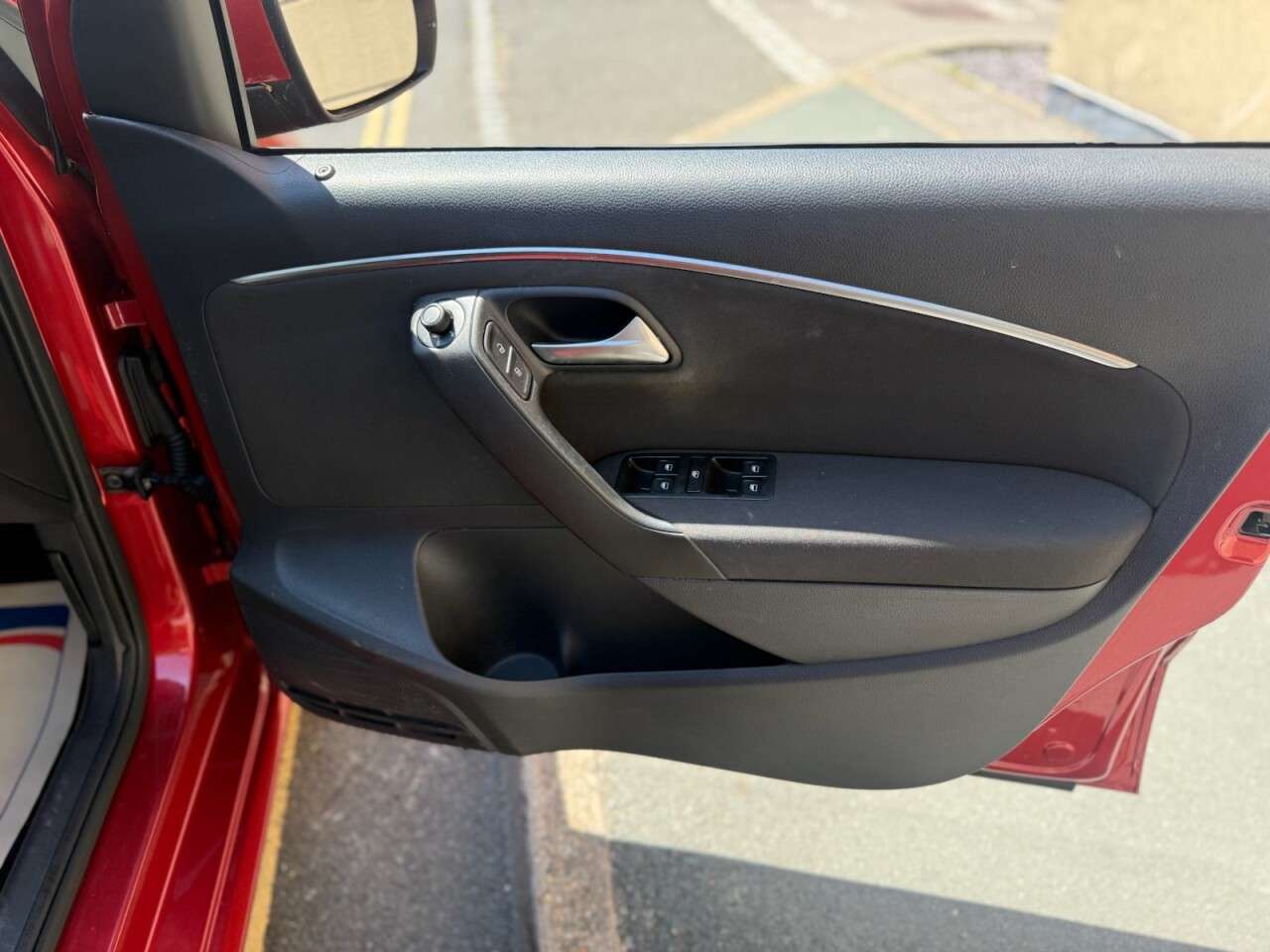2015 VOLKSWAGEN POLO 2015 VOLKSWAGEN POLO
