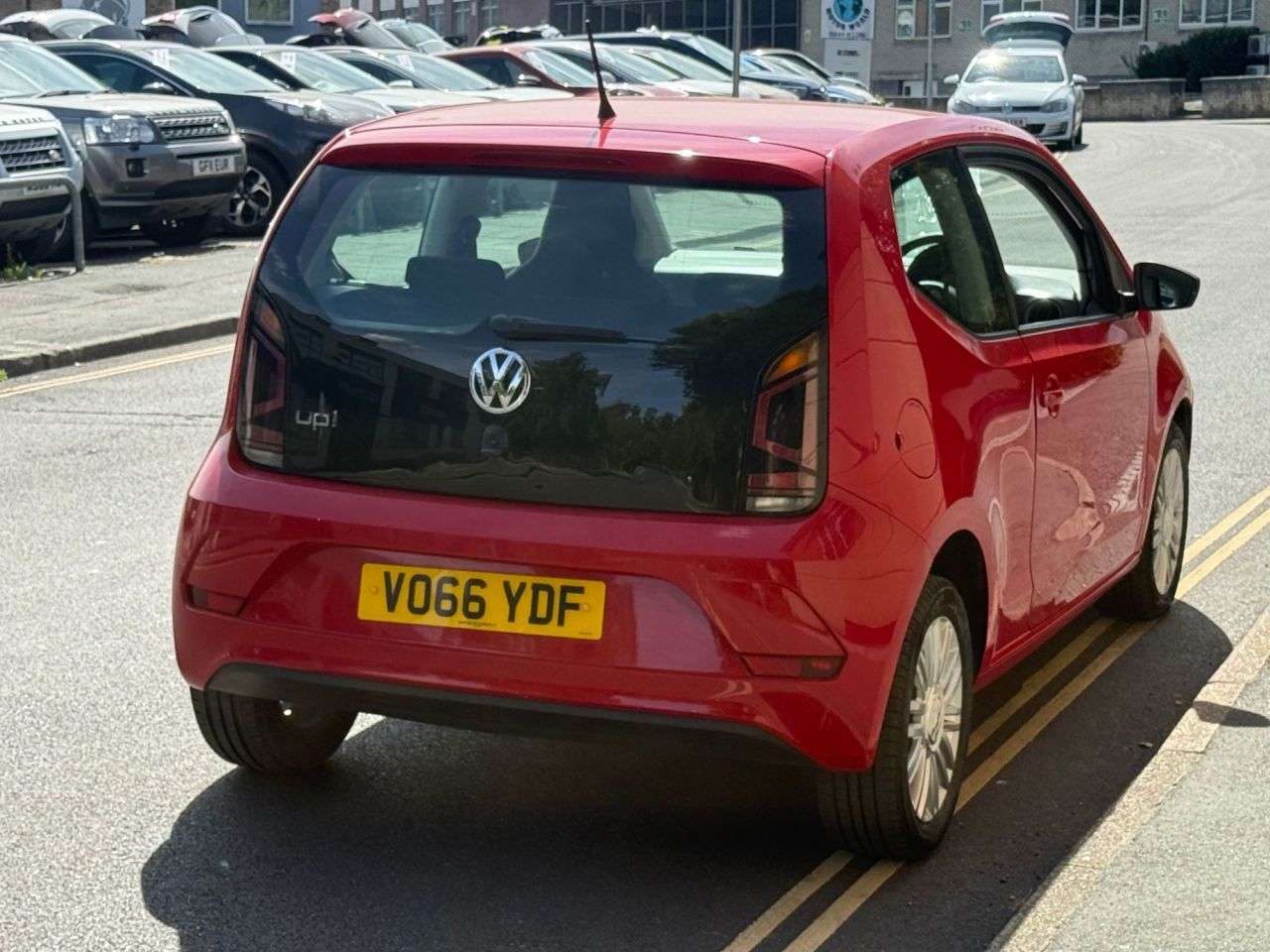 2016 VOLKSWAGEN UP! 2016 VOLKSWAGEN UP!