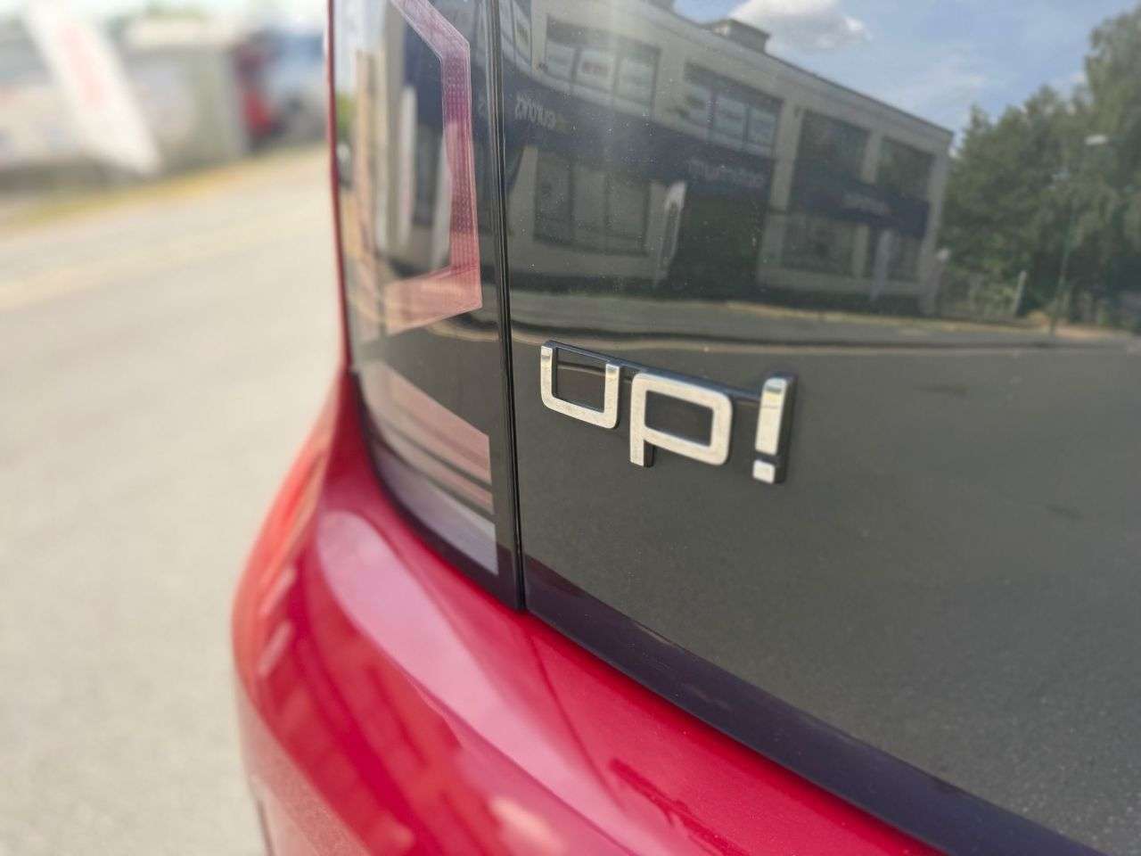 2016 VOLKSWAGEN UP! 2016 VOLKSWAGEN UP!