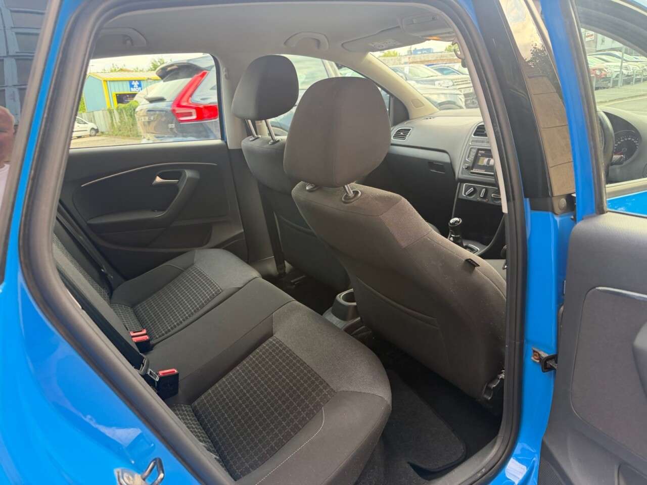 2015 VOLKSWAGEN POLO 2015 VOLKSWAGEN POLO