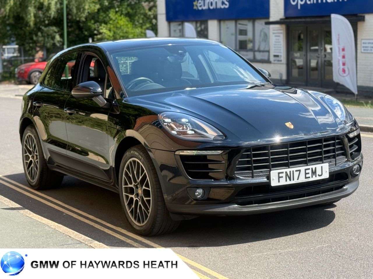 2017 PORSCHE MACAN 2017 PORSCHE MACAN