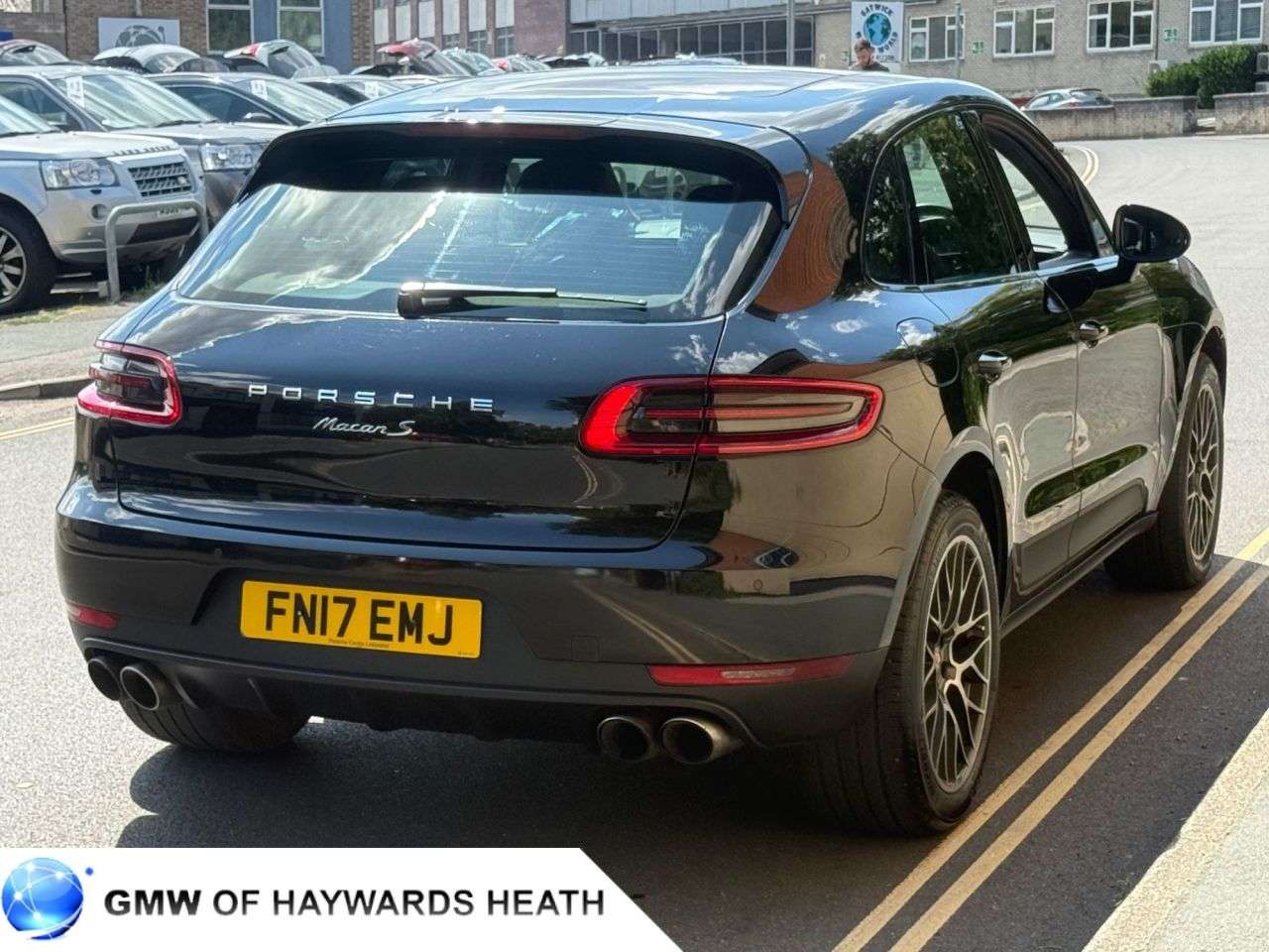 2017 PORSCHE MACAN 2017 PORSCHE MACAN