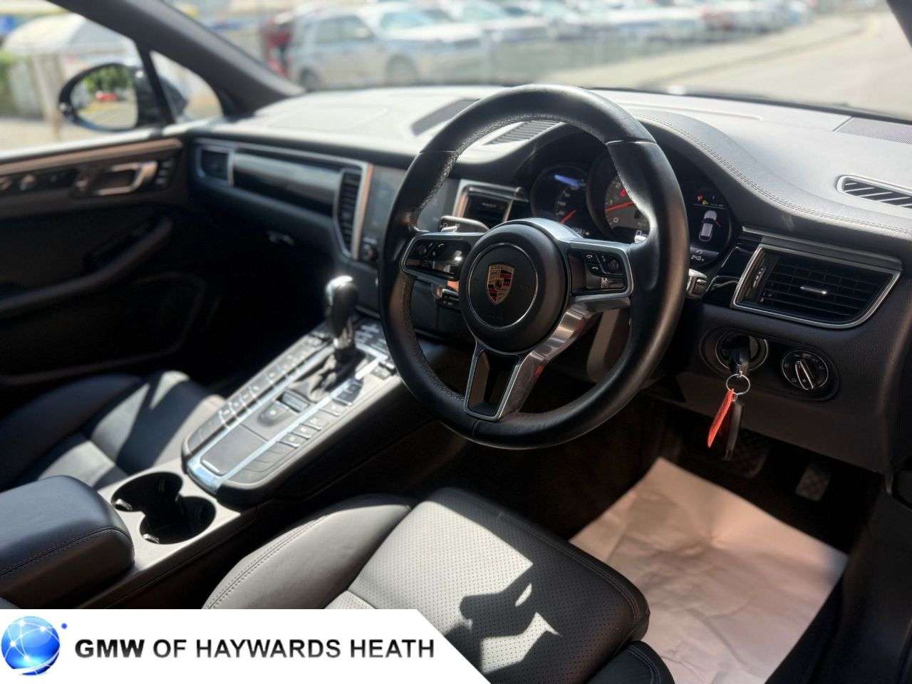 2017 PORSCHE MACAN 2017 PORSCHE MACAN