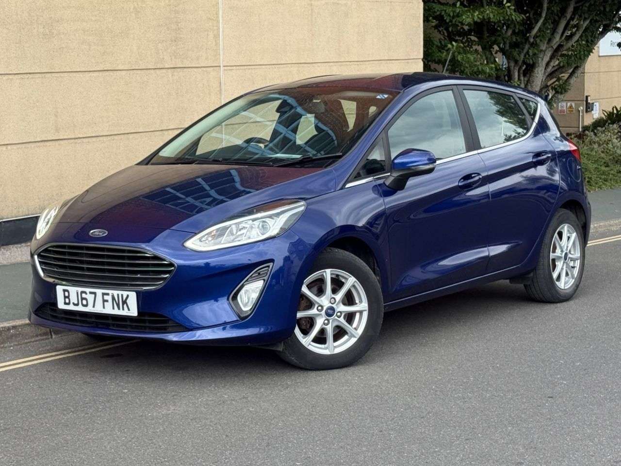 A 2017 FORD FIESTA 1.0T EcoBoost Zetec Hatchback 5dr Petrol Manual Euro 6 (s/s) (100 ps) 12 MO A 2017 FORD FIESTA 1.0T EcoBoost Zetec Hatchback 5dr Petrol Manual Euro 6 (s/s) (100 ps) 12 MO