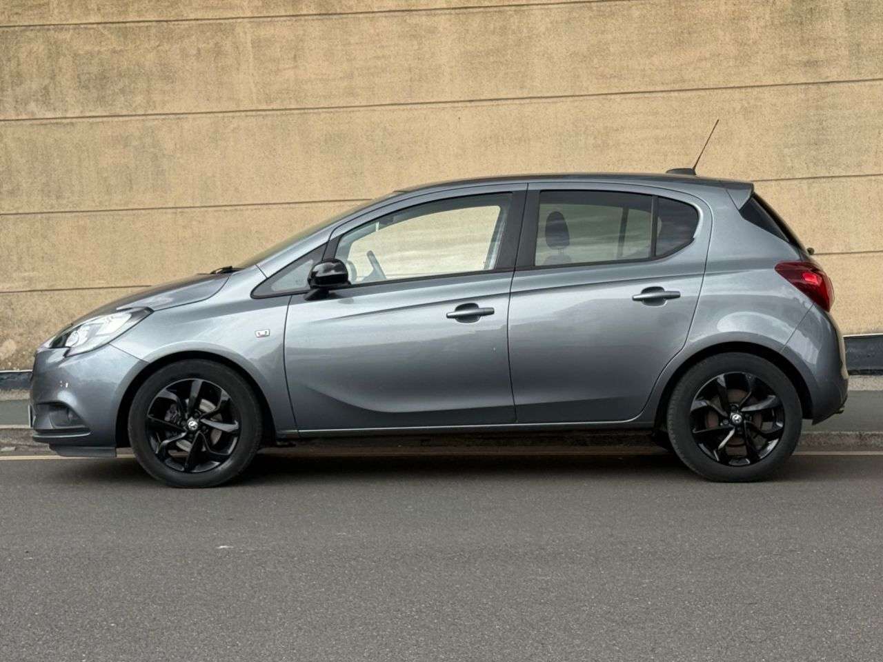 A 2019 VAUXHALL CORSA 1.4i ecoTEC Griffin Hatchback 5dr Petrol Manual Euro 6 (75 ps) A 2019 VAUXHALL CORSA 1.4i ecoTEC Griffin Hatchback 5dr Petrol Manual Euro 6 (75 ps)