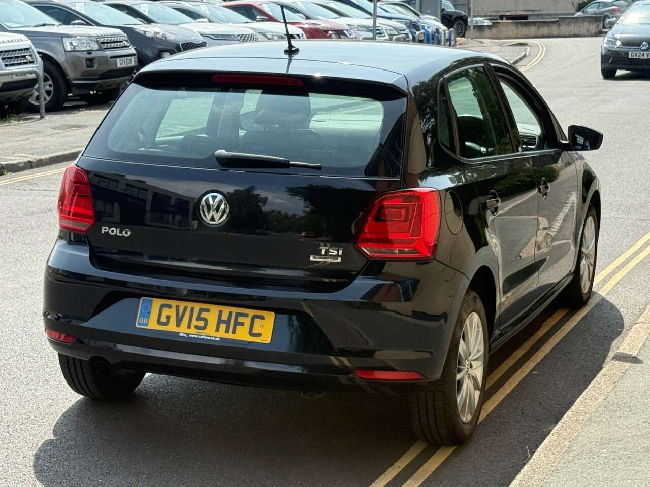 2015 VOLKSWAGEN POLO 2015 VOLKSWAGEN POLO
