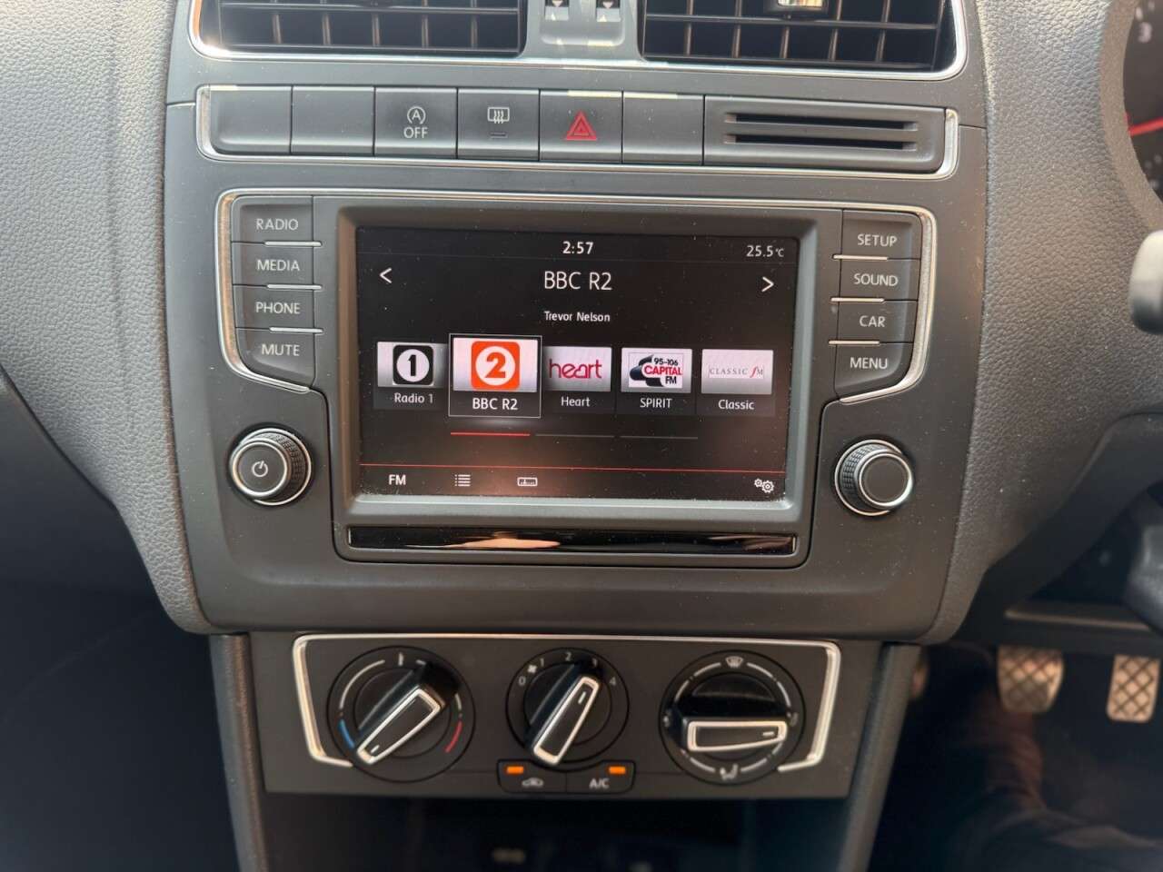 2015 VOLKSWAGEN POLO 2015 VOLKSWAGEN POLO