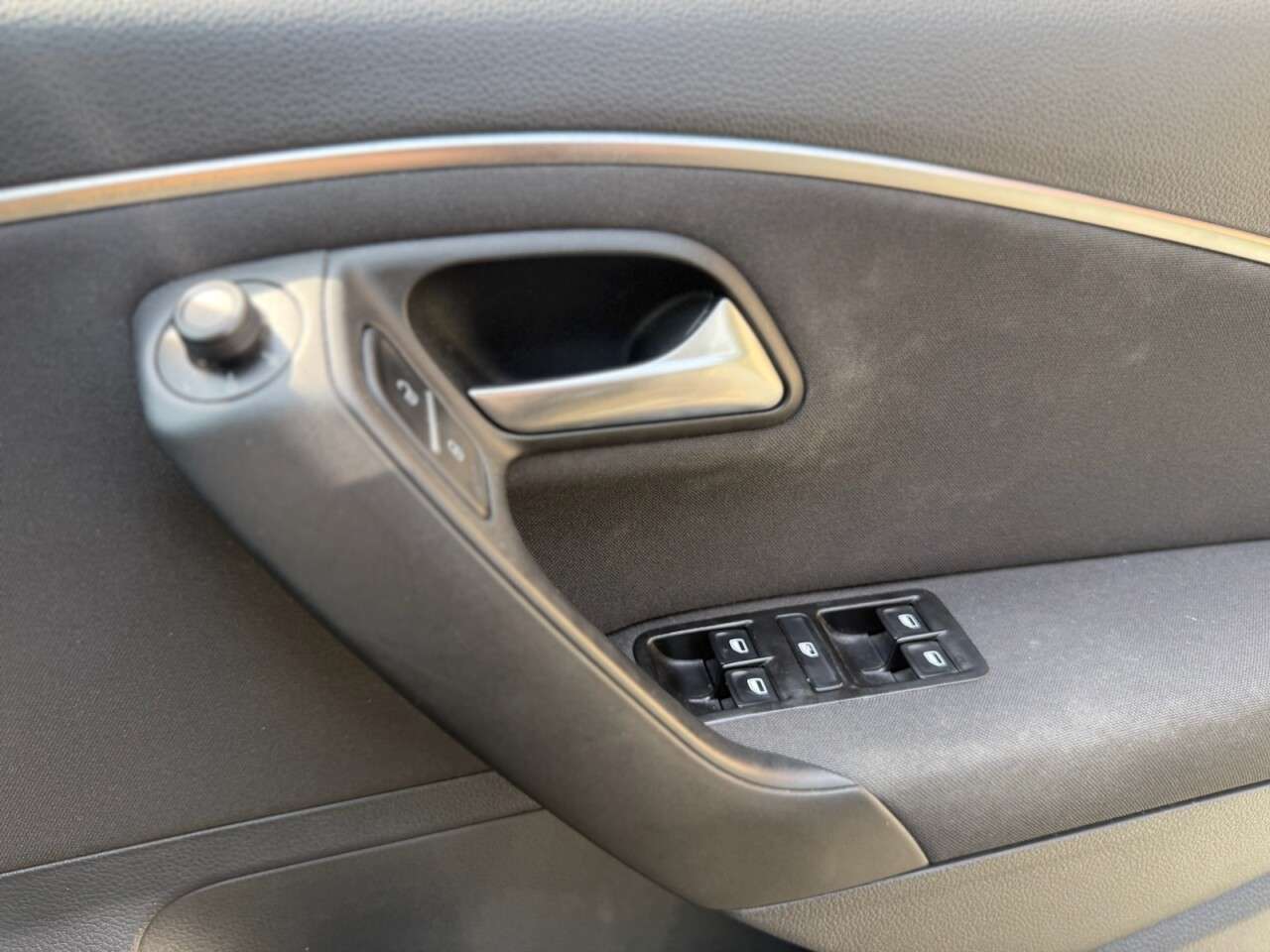 2015 VOLKSWAGEN POLO 2015 VOLKSWAGEN POLO