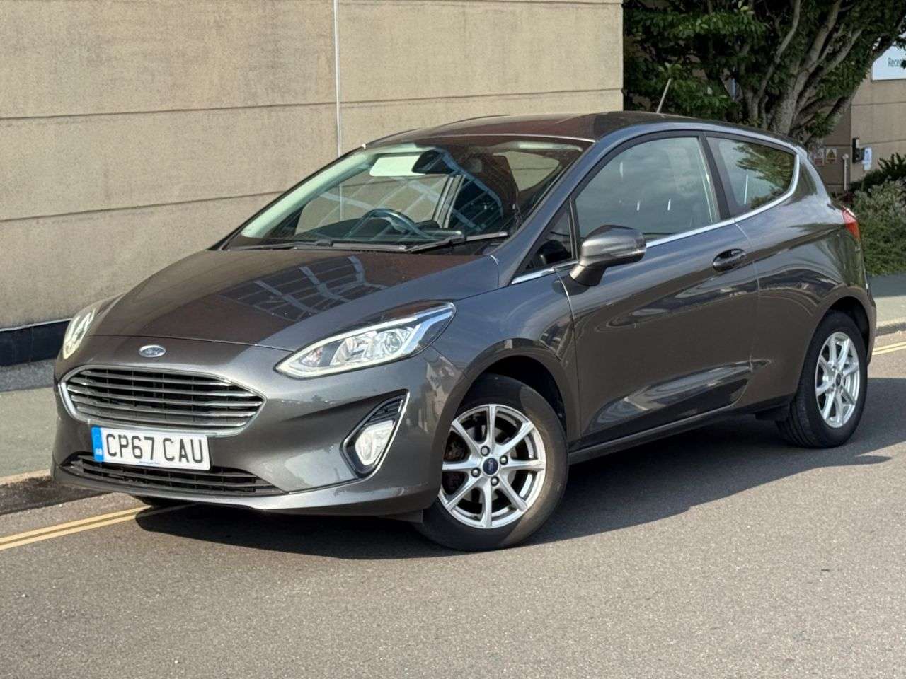 A 2017 FORD FIESTA 1.1 Ti-VCT Zetec Hatchback 3dr Petrol Manual Euro 6 (s/s) (85 ps) A 2017 FORD FIESTA 1.1 Ti-VCT Zetec Hatchback 3dr Petrol Manual Euro 6 (s/s) (85 ps)