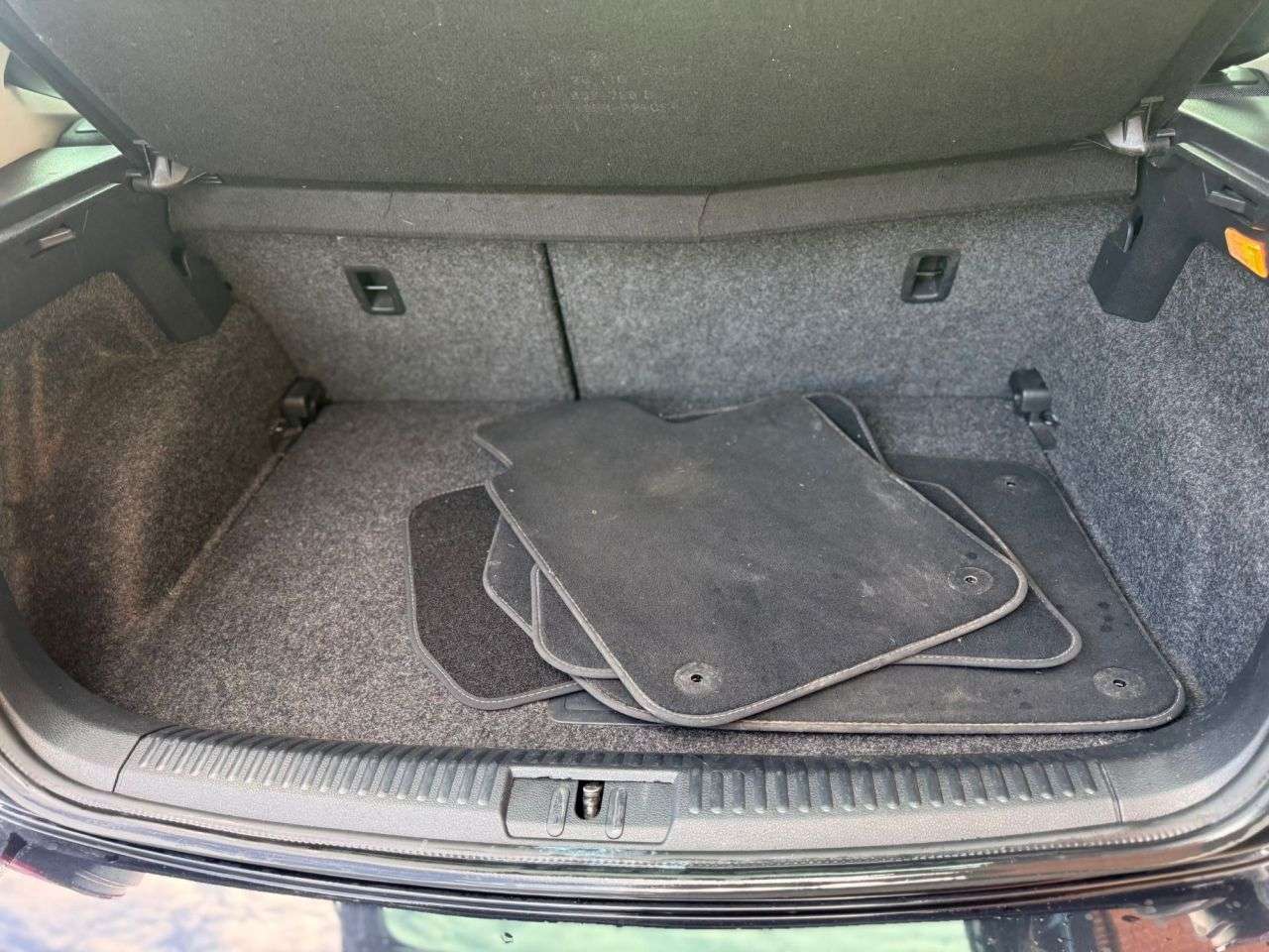 2017 VOLKSWAGEN POLO 2017 VOLKSWAGEN POLO