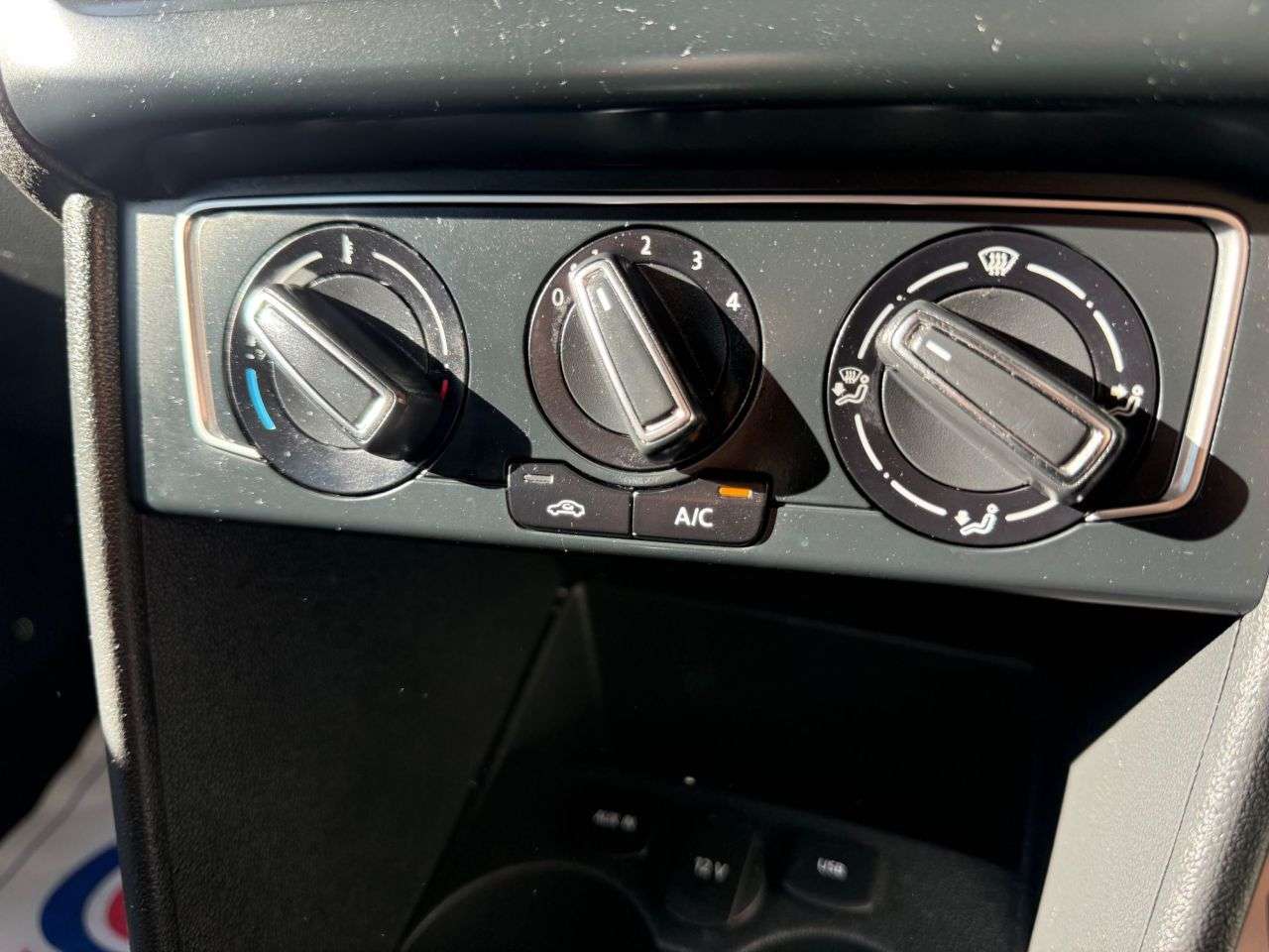 2017 VOLKSWAGEN POLO 2017 VOLKSWAGEN POLO