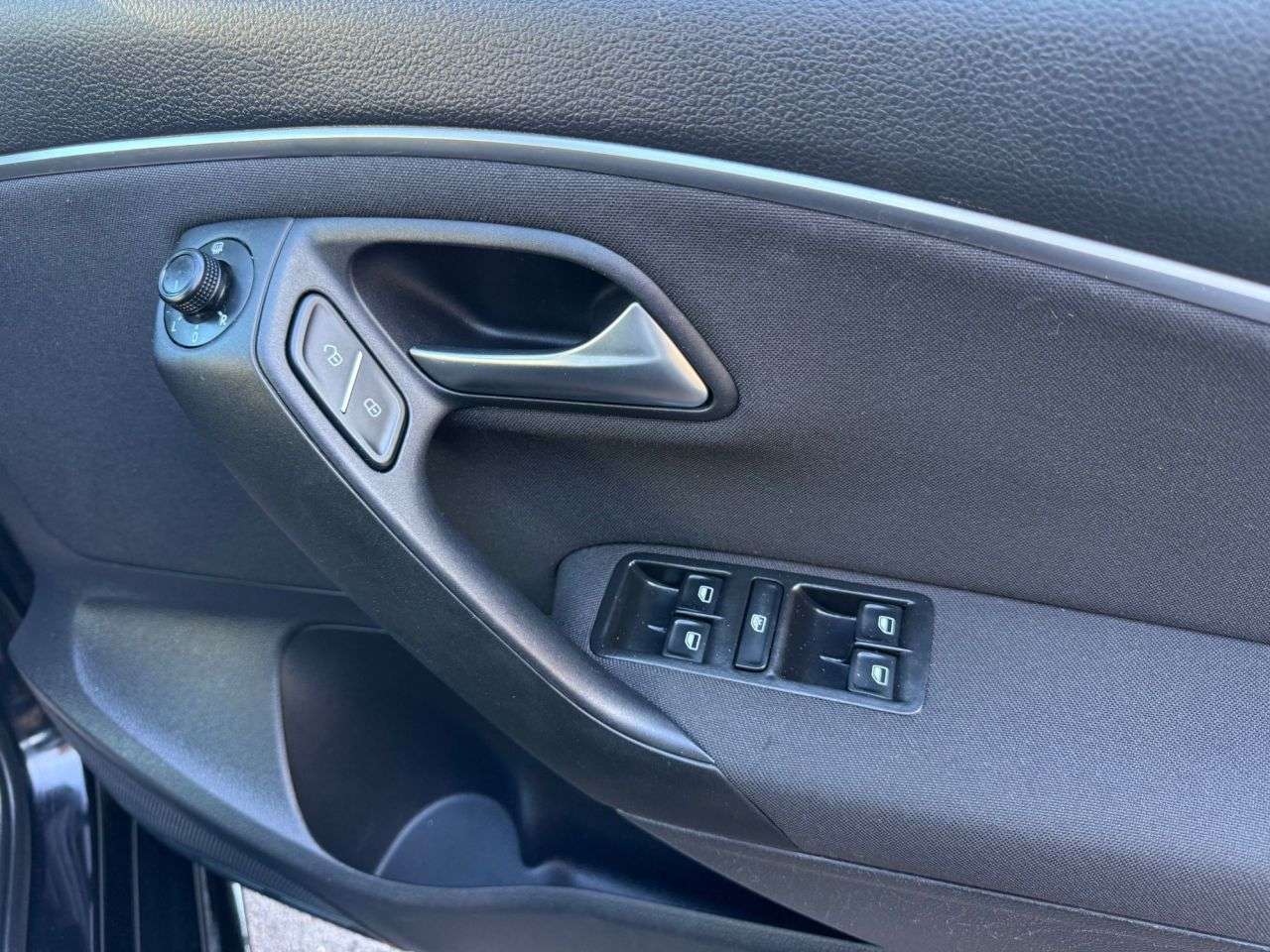 2017 VOLKSWAGEN POLO 2017 VOLKSWAGEN POLO