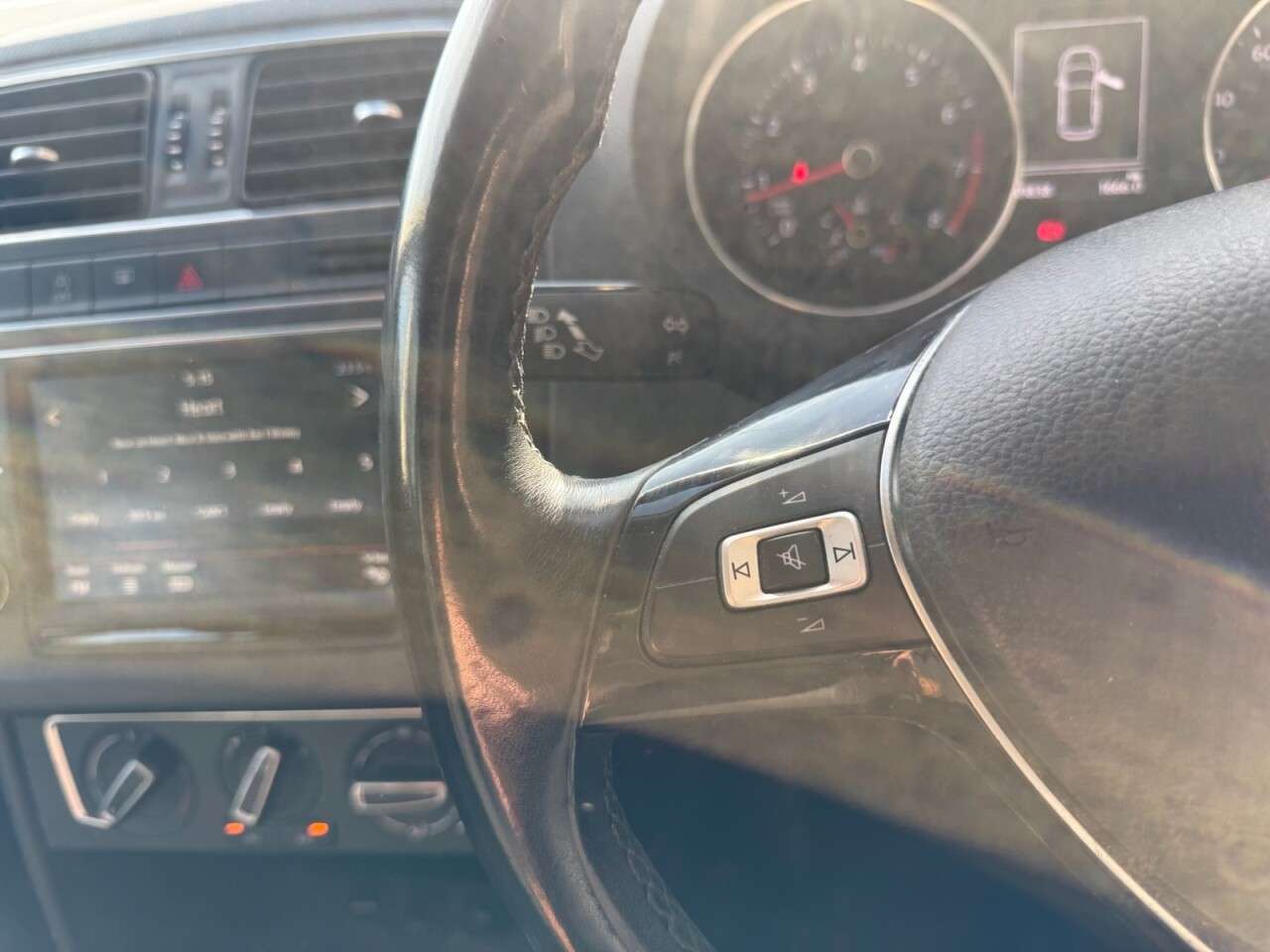 2016 VOLKSWAGEN POLO 2016 VOLKSWAGEN POLO
