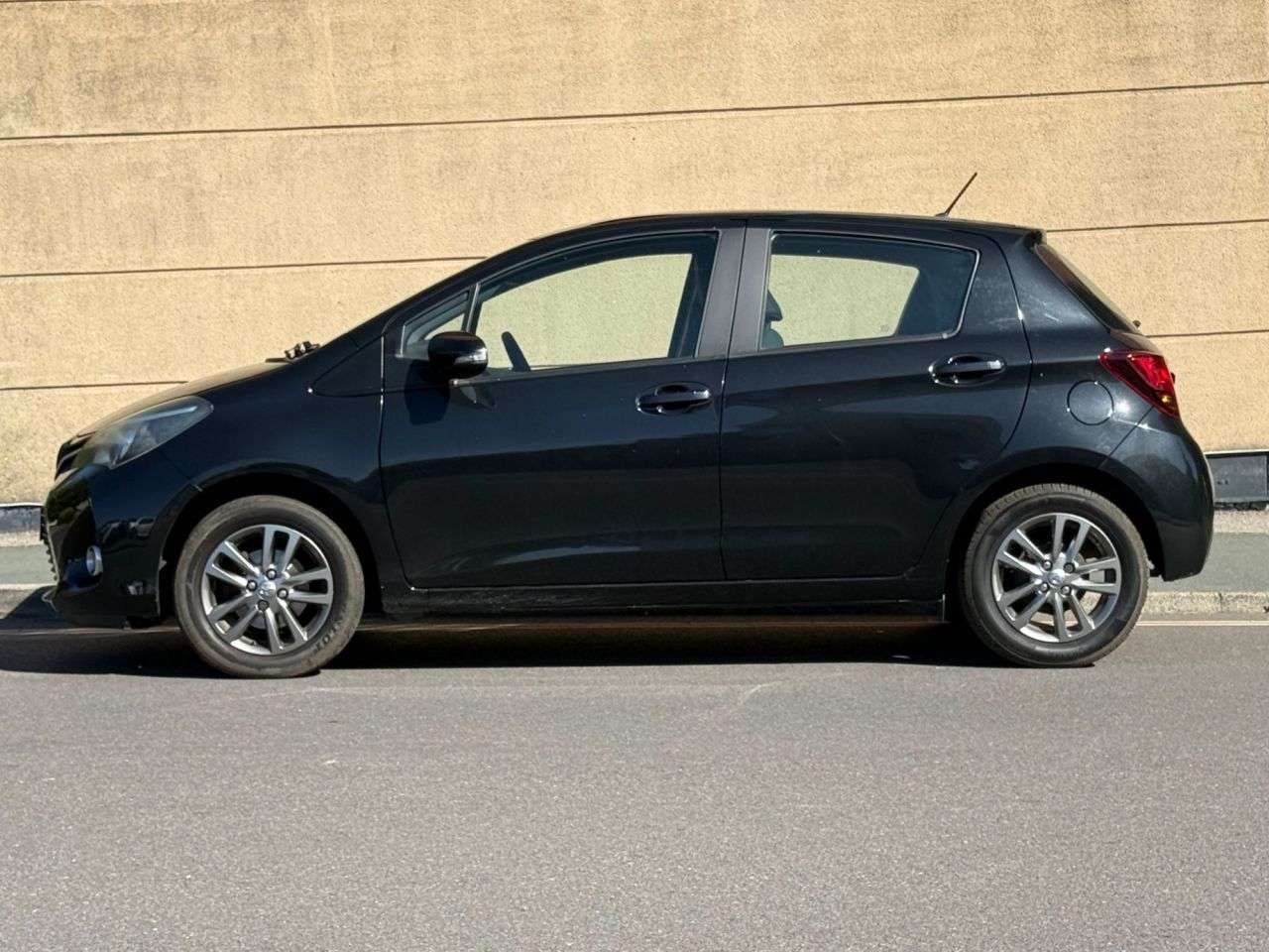 2014 TOYOTA YARIS 2014 TOYOTA YARIS