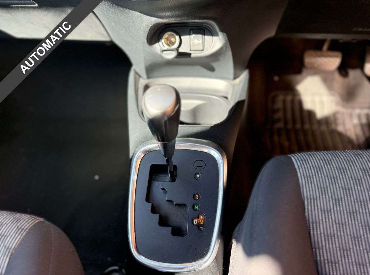 2014 TOYOTA YARIS 2014 TOYOTA YARIS