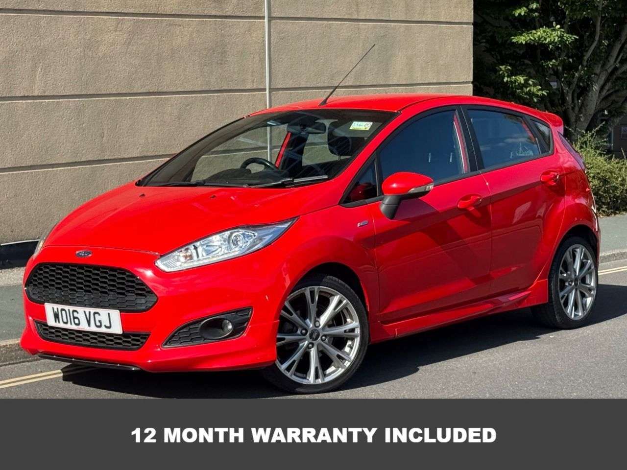 A 2016 FORD FIESTA 1.0T EcoBoost ST-Line Hatchback 5dr Petrol Manual Euro 6 (s/s) (125 ps) A 2016 FORD FIESTA 1.0T EcoBoost ST-Line Hatchback 5dr Petrol Manual Euro 6 (s/s) (125 ps)