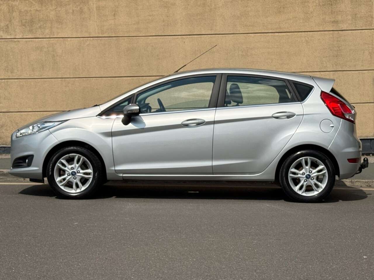 2016 FORD FIESTA 2016 FORD FIESTA