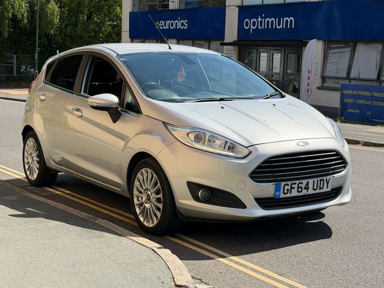 A 2014 FORD FIESTA 1.0T EcoBoost Titanium Hatchback 5dr Petrol Manual Euro 5 (s/s) (100 ps) A 2014 FORD FIESTA 1.0T EcoBoost Titanium Hatchback 5dr Petrol Manual Euro 5 (s/s) (100 ps)