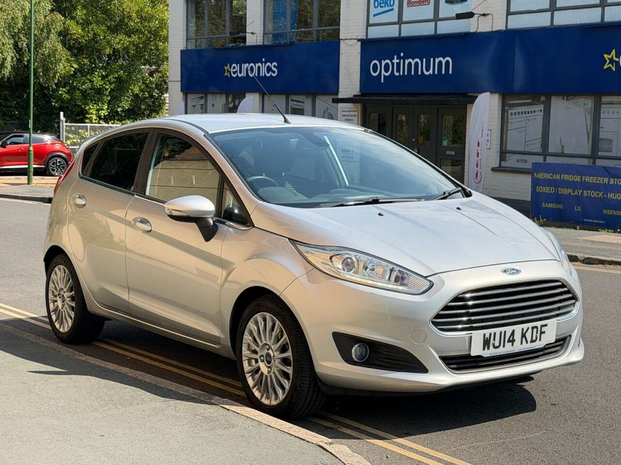 A 2014 FORD FIESTA 1.0T EcoBoost Titanium Hatchback 5dr Petrol Manual Euro 5 (s/s) (100 ps) A 2014 FORD FIESTA 1.0T EcoBoost Titanium Hatchback 5dr Petrol Manual Euro 5 (s/s) (100 ps)
