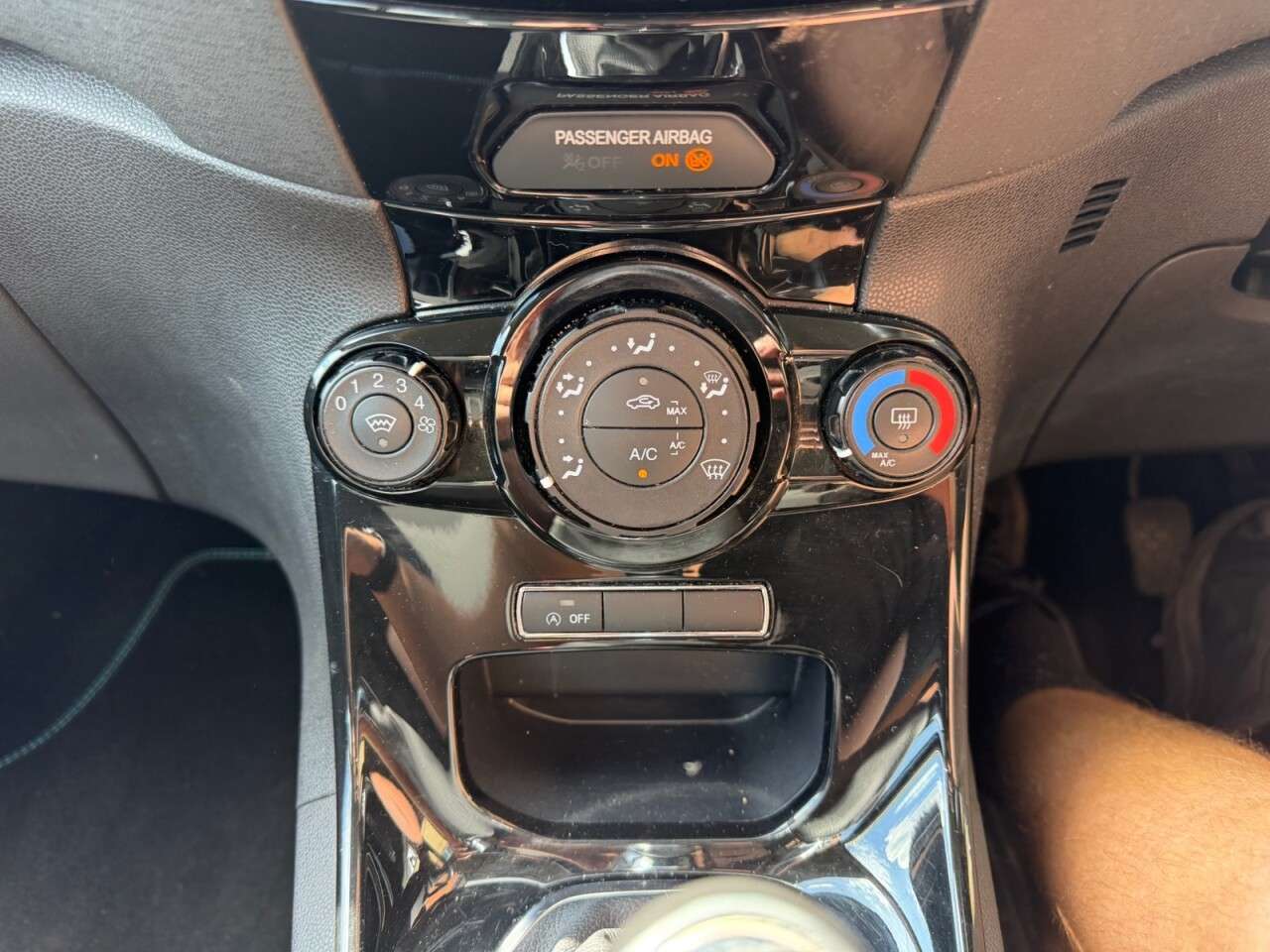 2017 FORD FIESTA 2017 FORD FIESTA