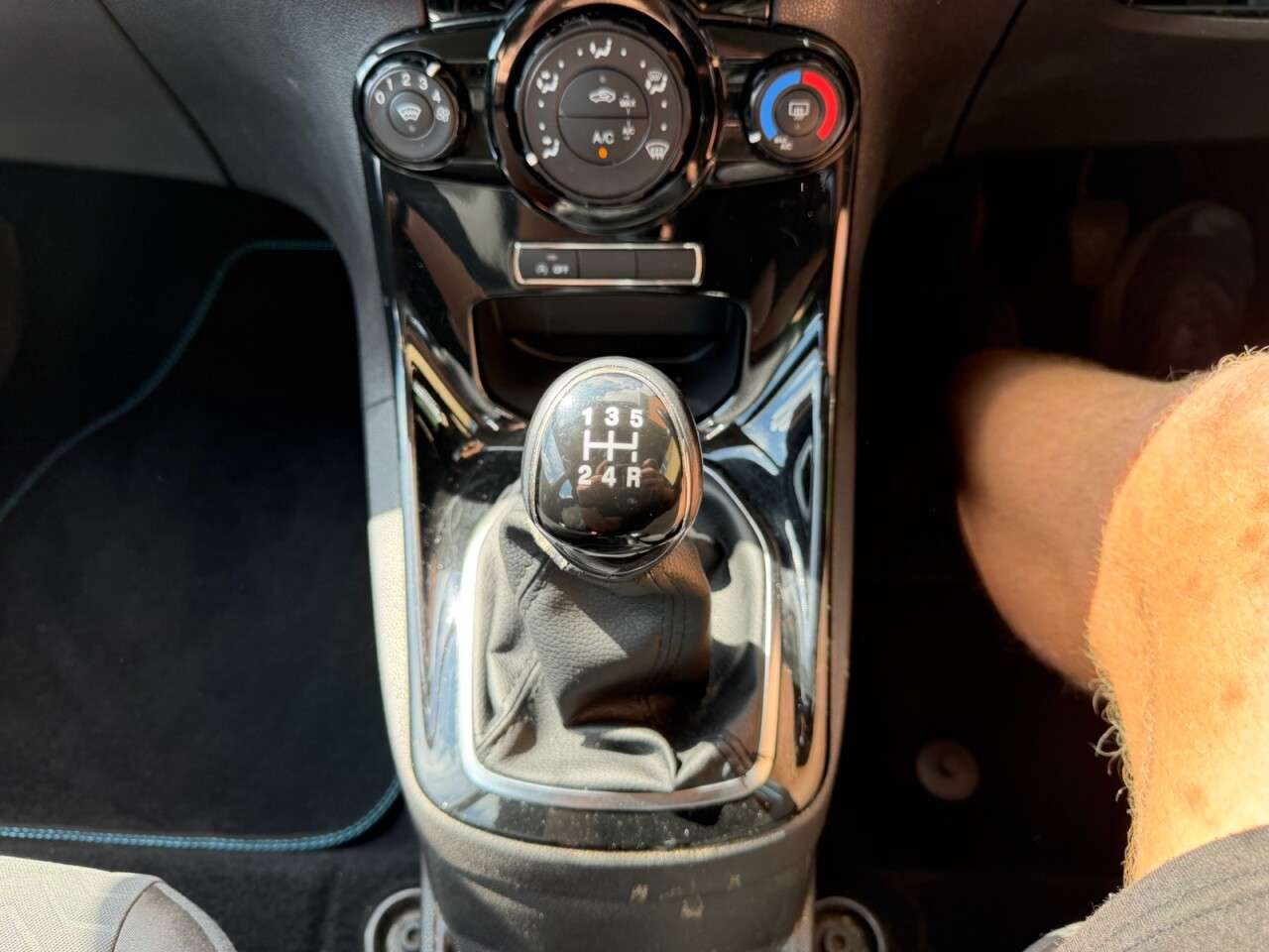 2017 FORD FIESTA 2017 FORD FIESTA