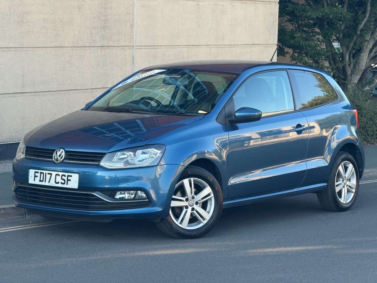 A 2017 VOLKSWAGEN POLO 1.0 BlueMotion Tech Match Hatchback 3dr Petrol Manual Euro 6 (s/s) (60 ps) A 2017 VOLKSWAGEN POLO 1.0 BlueMotion Tech Match Hatchback 3dr Petrol Manual Euro 6 (s/s) (60 ps)