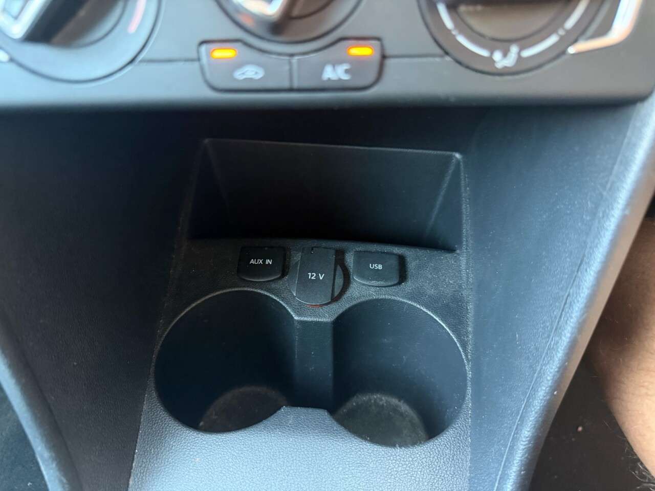 2017 VOLKSWAGEN POLO 2017 VOLKSWAGEN POLO