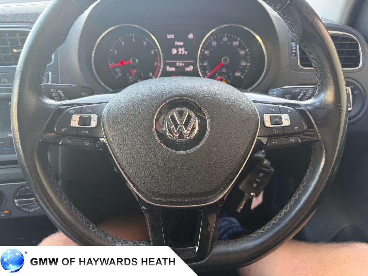 2017 VOLKSWAGEN POLO 2017 VOLKSWAGEN POLO