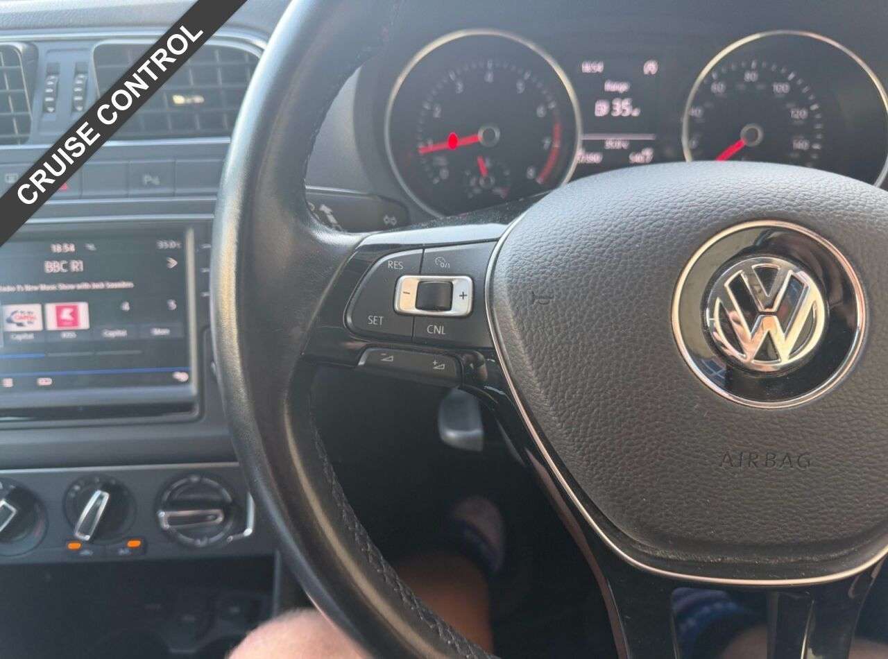 2017 VOLKSWAGEN POLO 2017 VOLKSWAGEN POLO