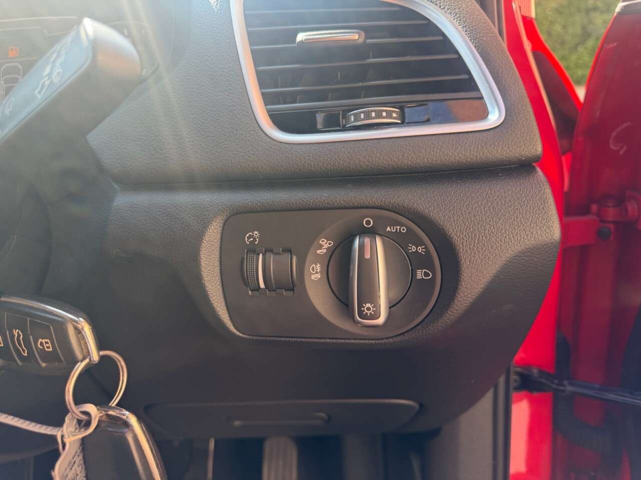 2015 AUDI Q3 2015 AUDI Q3