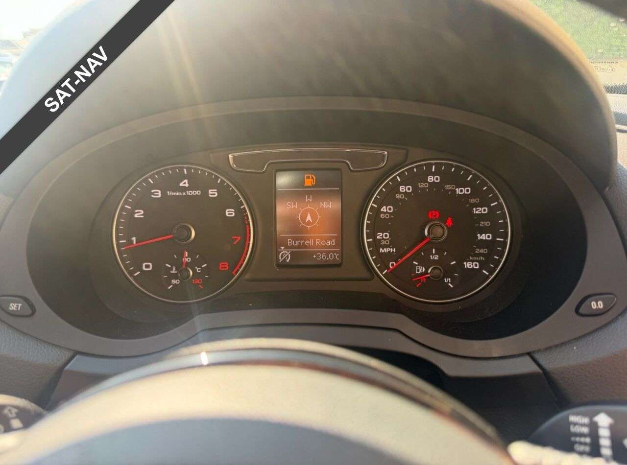 2015 AUDI Q3 2015 AUDI Q3
