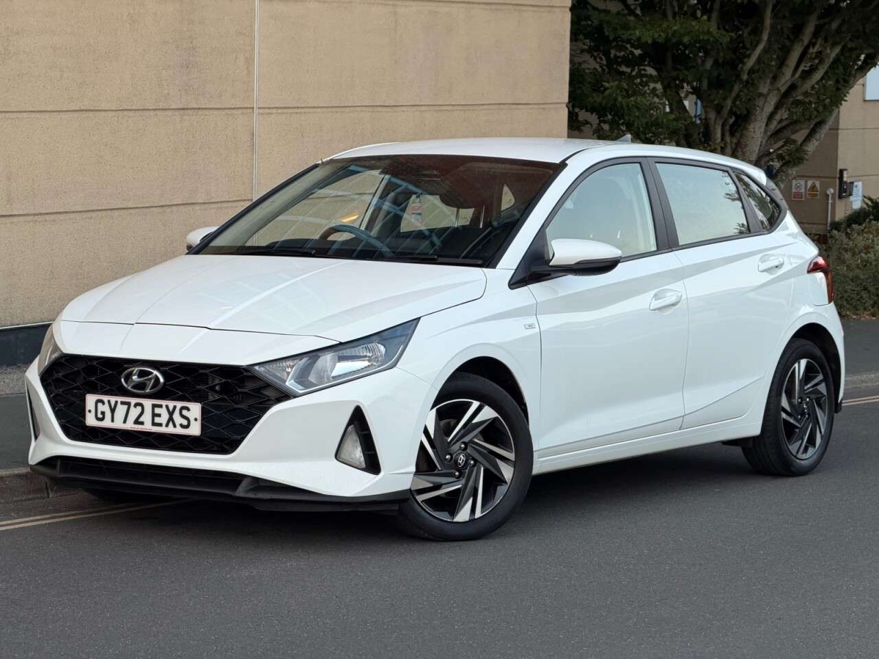 A 2022 HYUNDAI I20 1.0 T-GDi MHEV SE Connect Hatchback 5dr Petrol Hybrid Manual Euro 6 (s/s) ( A 2022 HYUNDAI I20 1.0 T-GDi MHEV SE Connect Hatchback 5dr Petrol Hybrid Manual Euro 6 (s/s) (