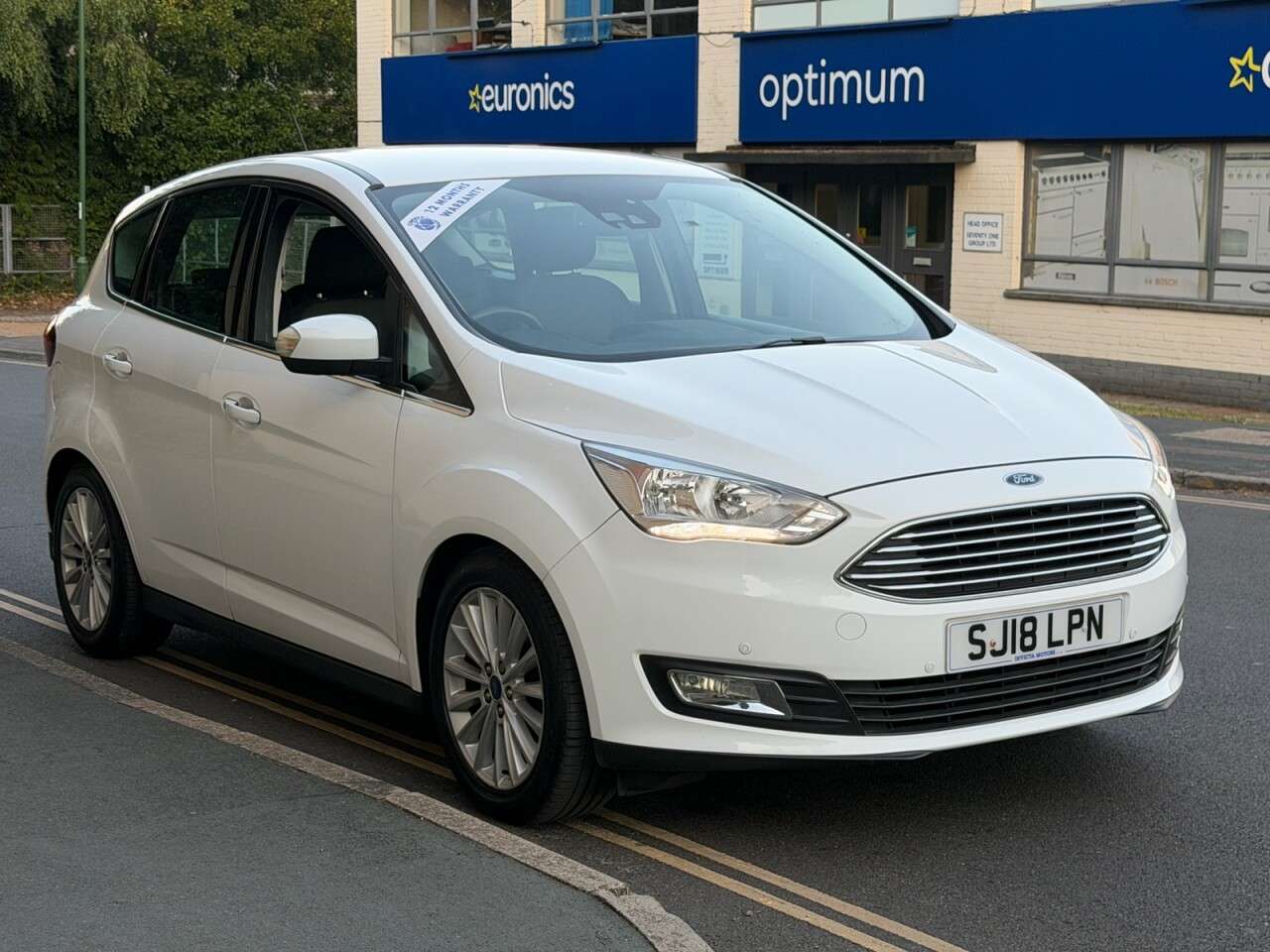 A 2018 FORD C-MAX 1.0T EcoBoost GPF Titanium MPV 5dr Petrol Manual Euro 6 (s/s) (125 ps) A 2018 FORD C-MAX 1.0T EcoBoost GPF Titanium MPV 5dr Petrol Manual Euro 6 (s/s) (125 ps)