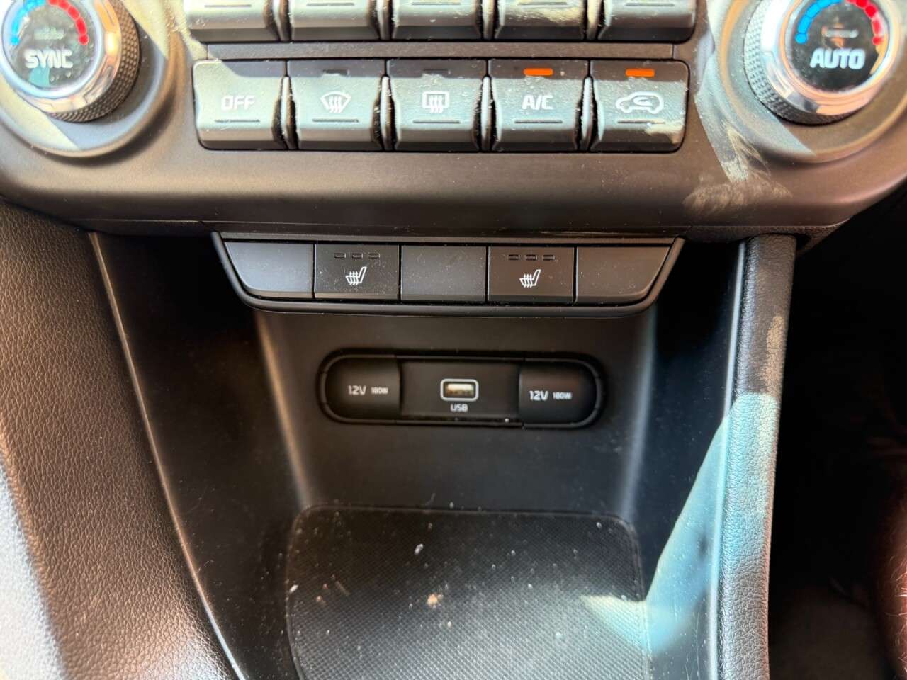 2020 KIA SPORTAGE 2020 KIA SPORTAGE