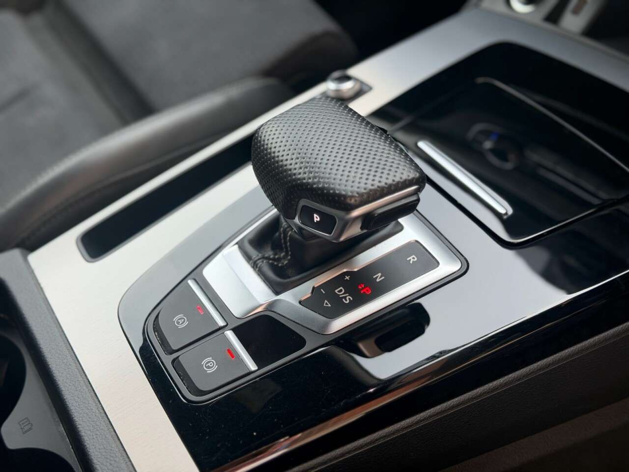 2020 AUDI Q5 2020 AUDI Q5