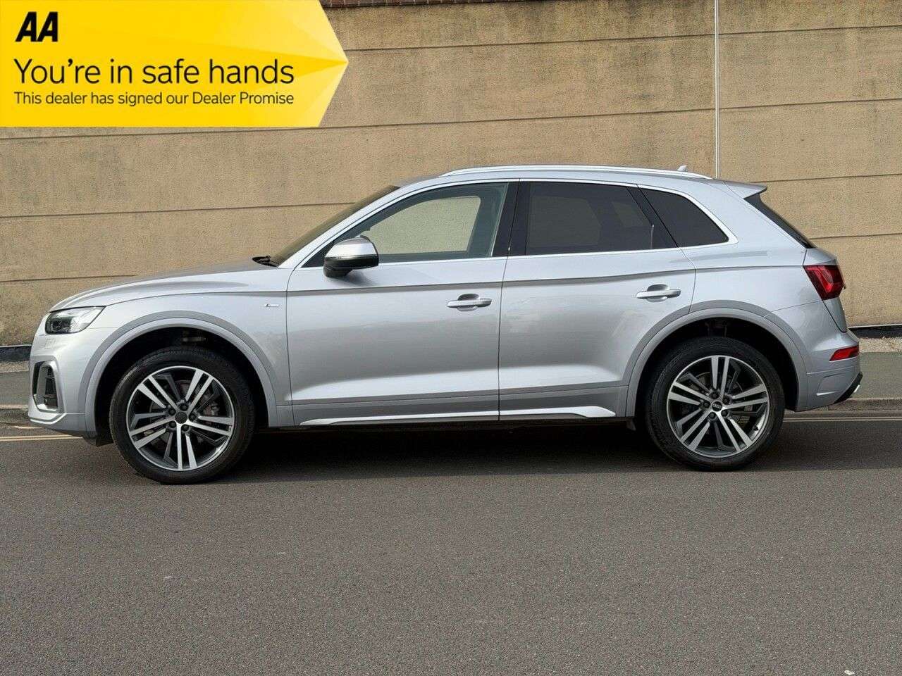 2020 AUDI Q5 2020 AUDI Q5