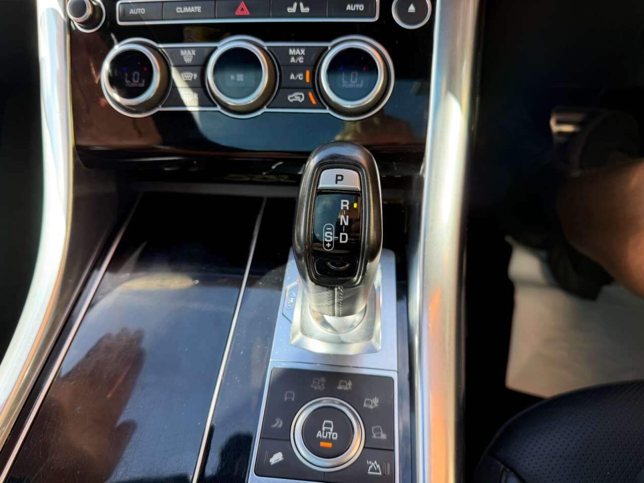 2015 LAND ROVER RANGE ROVER SPORT 2015 LAND ROVER RANGE ROVER SPORT