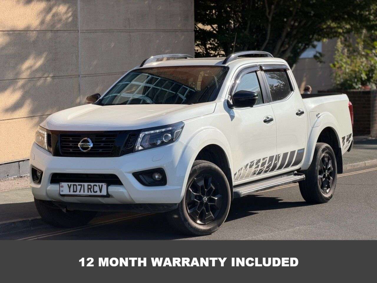 A 2021 NISSAN NAVARA 2.3 dCi N-Guard Pickup Double Cab 4dr Diesel Auto 4WD Euro 6 (190 ps) A 2021 NISSAN NAVARA 2.3 dCi N-Guard Pickup Double Cab 4dr Diesel Auto 4WD Euro 6 (190 ps)