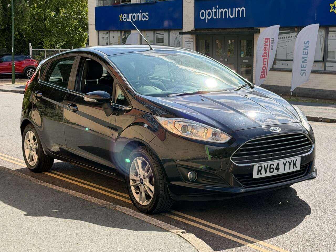 A 2014 FORD FIESTA 1.0T EcoBoost Zetec Hatchback 5dr Petrol Powershift Euro 5 (100 ps) A 2014 FORD FIESTA 1.0T EcoBoost Zetec Hatchback 5dr Petrol Powershift Euro 5 (100 ps)