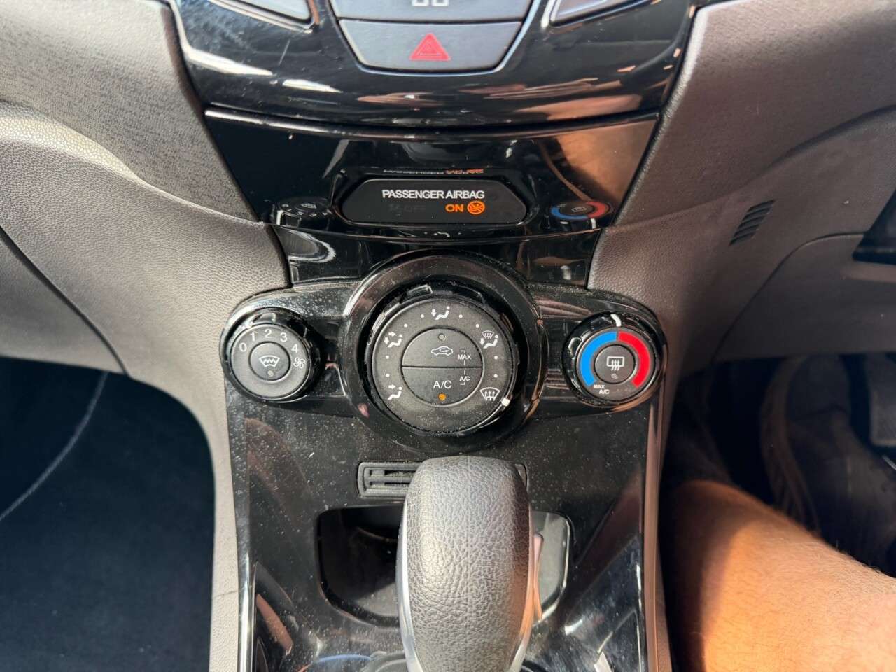 2014 FORD FIESTA 2014 FORD FIESTA