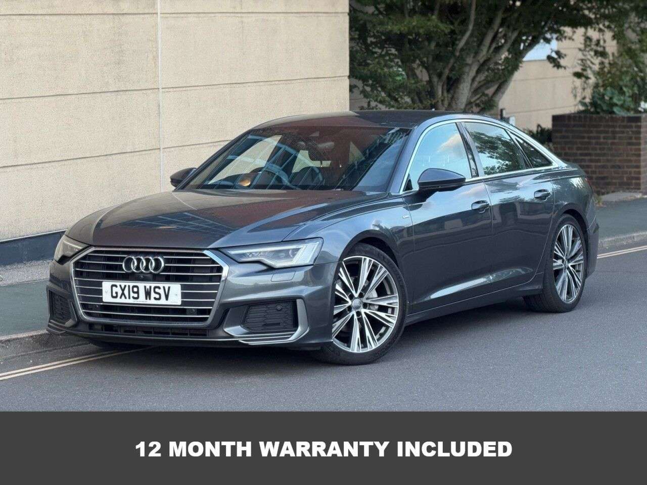 A 2019 AUDI A6 SALOON 2.0 TDI 40 S line Saloon 4dr Diesel S Tronic Euro 6 (s/s) (204 ps) A 2019 AUDI A6 SALOON 2.0 TDI 40 S line Saloon 4dr Diesel S Tronic Euro 6 (s/s) (204 ps)