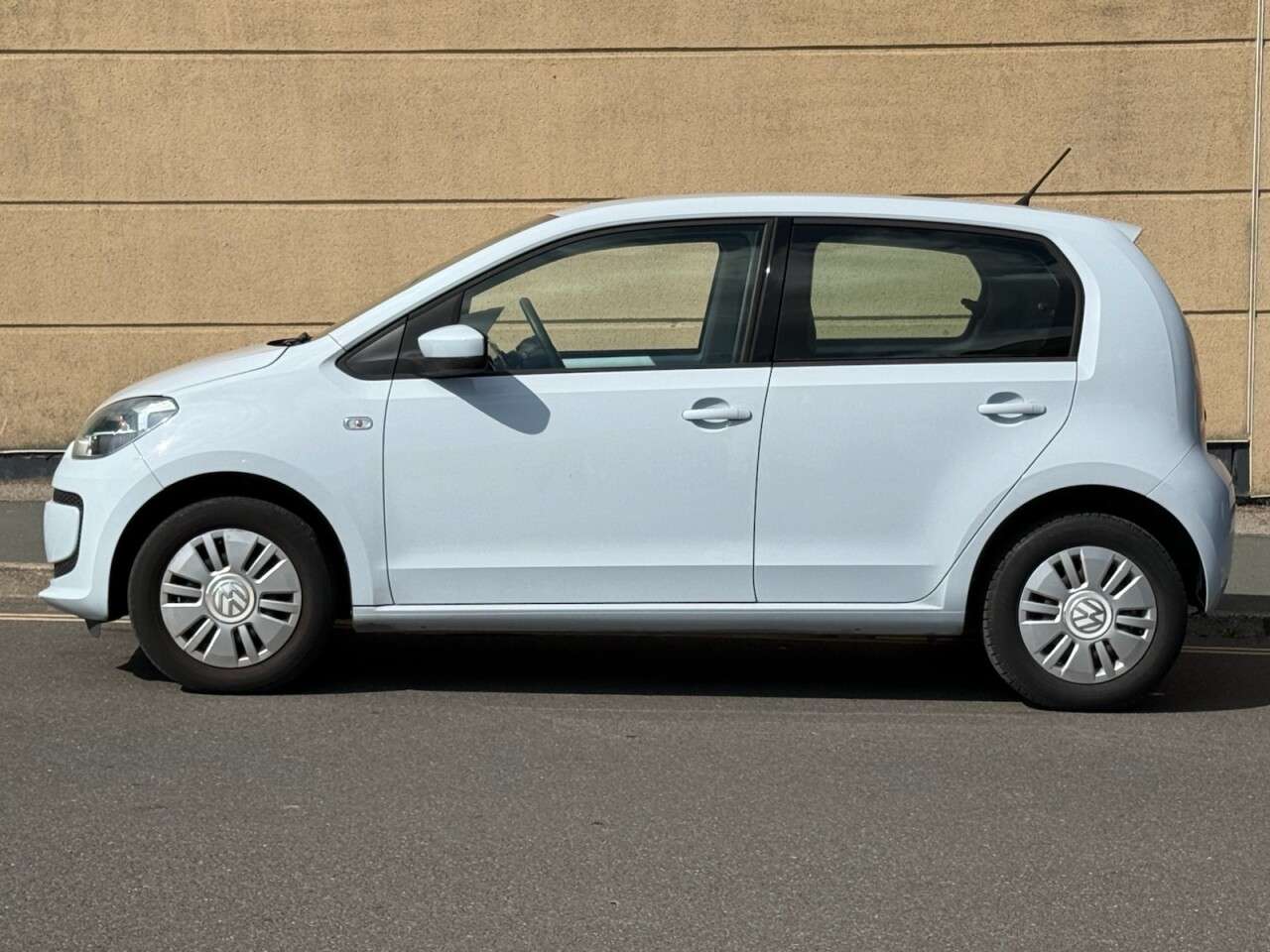 2013 VOLKSWAGEN UP! 2013 VOLKSWAGEN UP!