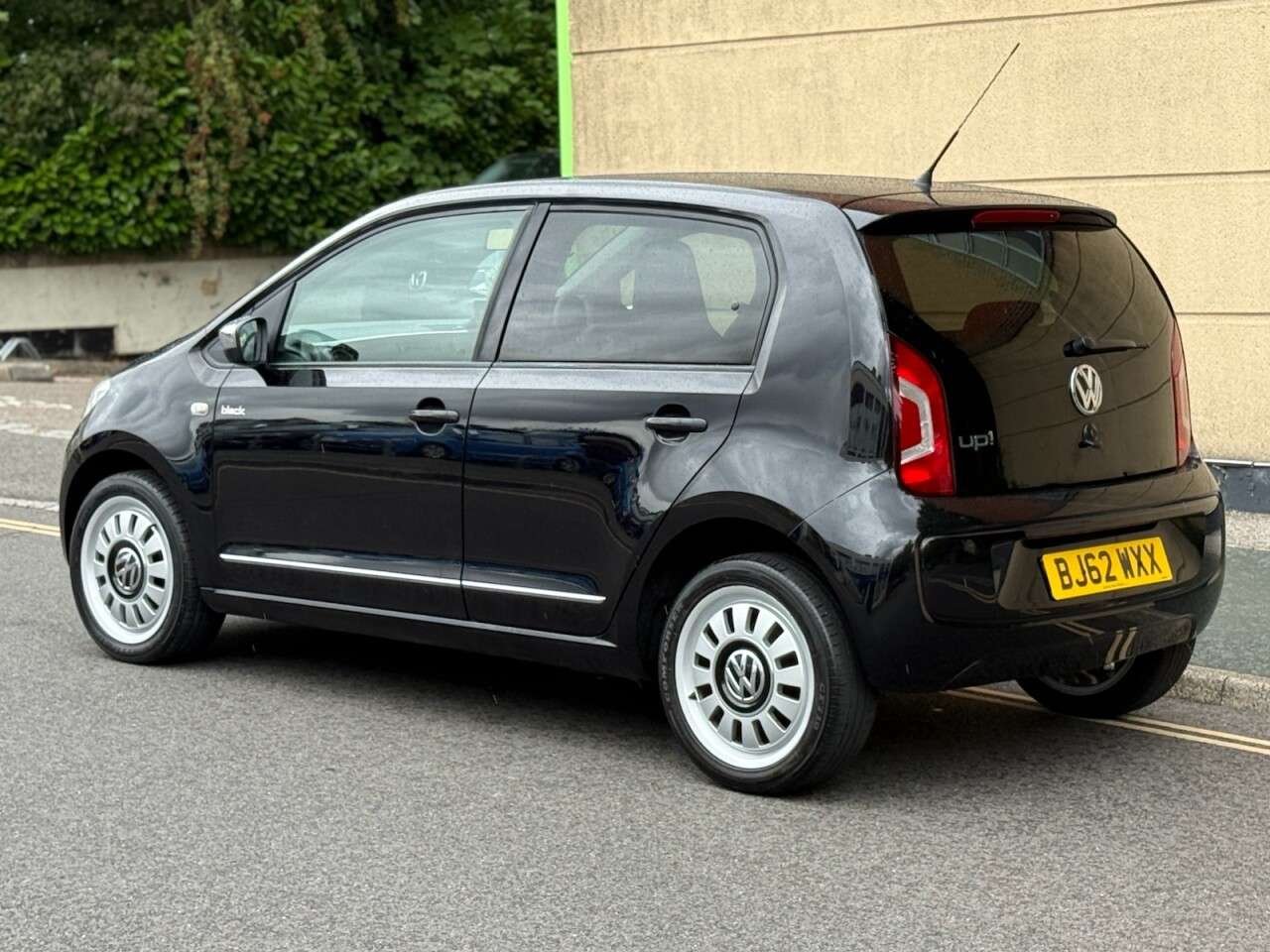 2012 VOLKSWAGEN UP! 2012 VOLKSWAGEN UP!